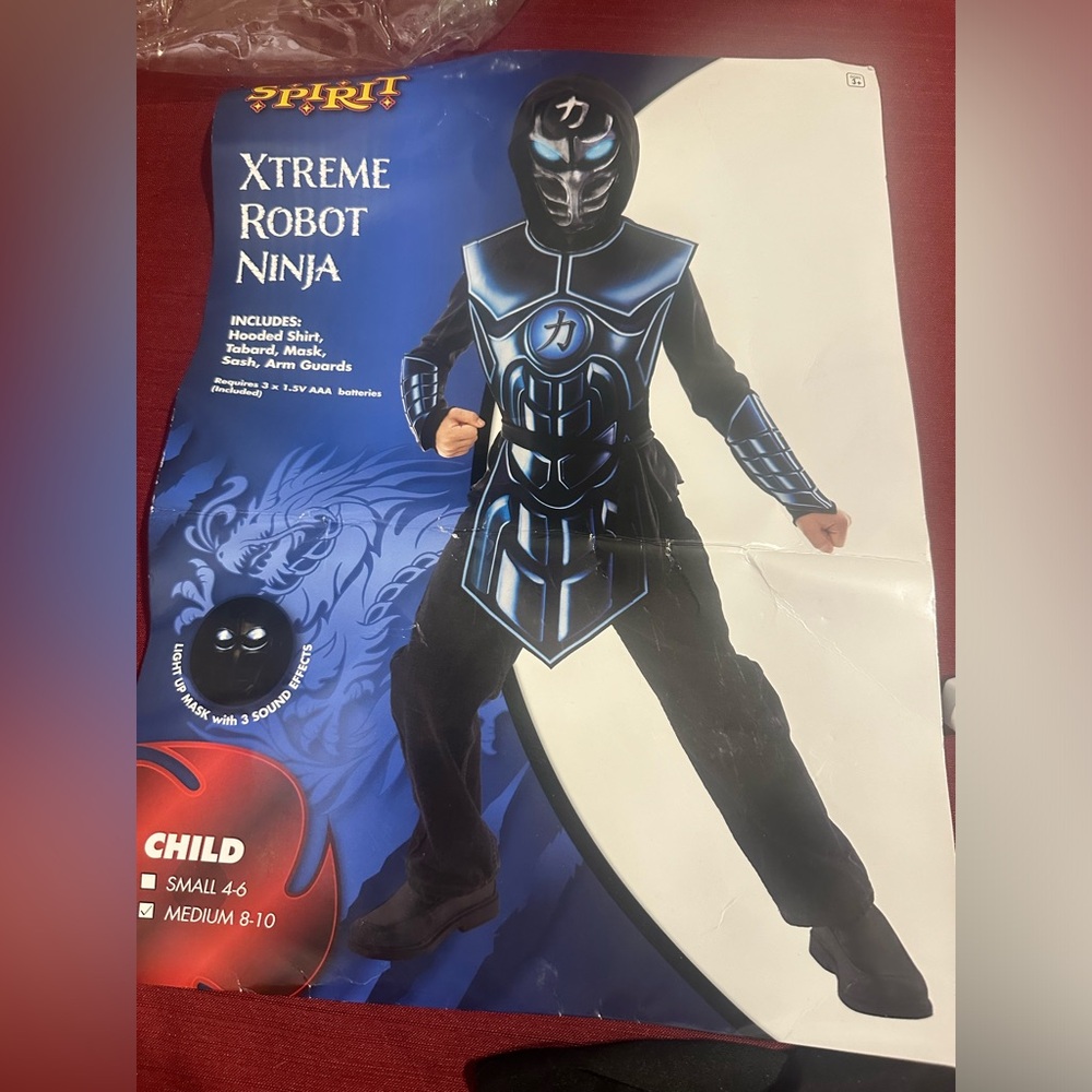 Spirit Halloween Xtreme robot ninja costume kids med 8-10 talking light up mask